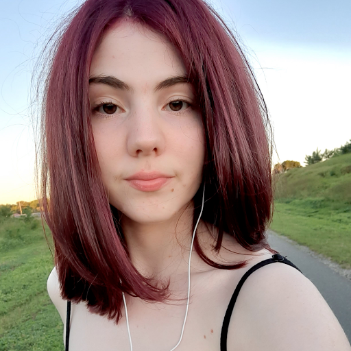Georgia Hooper Photo 10
