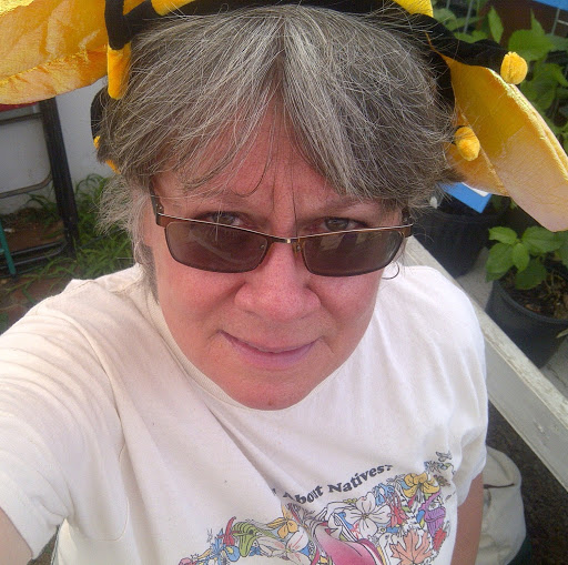 Lisa Tompkins Photo 39