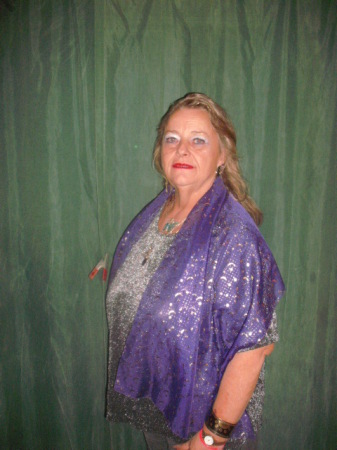 Yvonne Sharp Photo 10