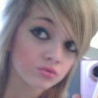 Nicole Thacker Photo 15