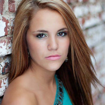 Anna Solomon Photo 18