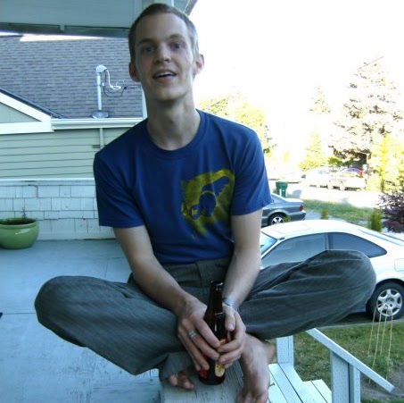 Aaron Small Photo 6