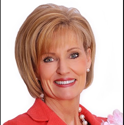 Debbie Forrest Photo 17