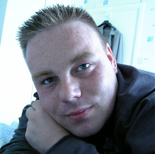 Robert Hull Photo 45