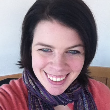 Elizabeth Gregg Photo 32