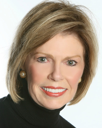 Linda Collier Photo 23
