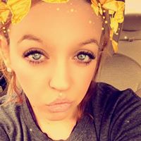Danielle Crenshaw Photo 1