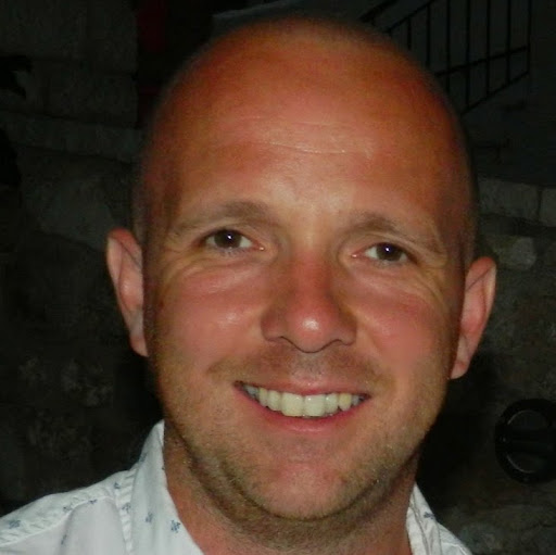 David Hutton Photo 36