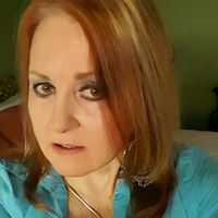 Krystal Hunter Photo 19