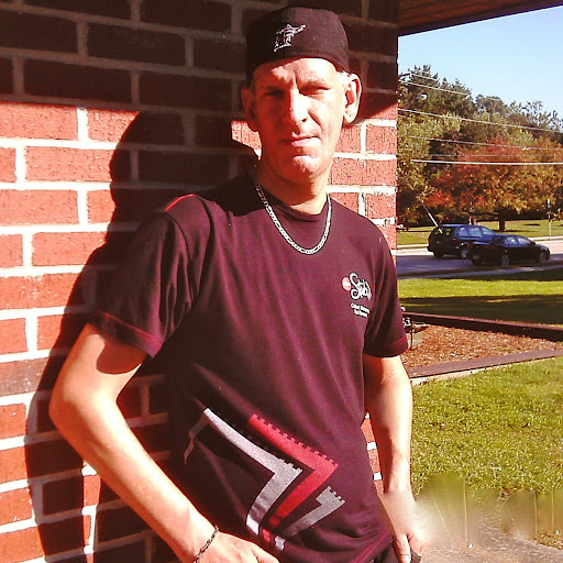 Michael Dean Photo 21