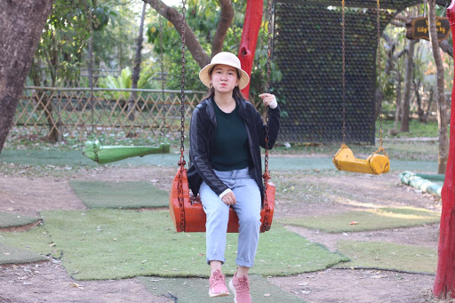Linh Tang Photo 29