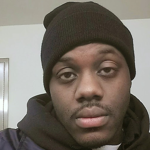 Terrell Holmes Photo 28