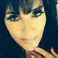 Lisa Unger Photo 30