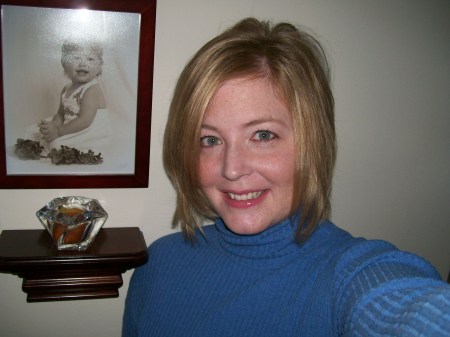 Jennifer Larsen Photo 12
