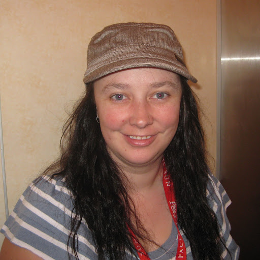 Yvonne Hudson Photo 24