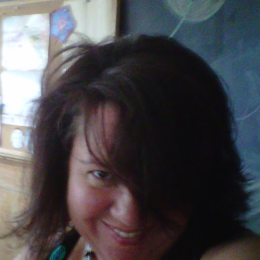 Leslie Levine Photo 24