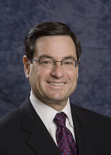 Michael Robbins Photo 14
