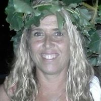 Beverley Martin Photo 12
