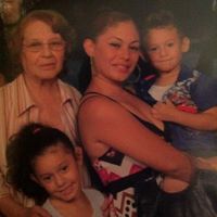Doris Gonzalez Photo 24