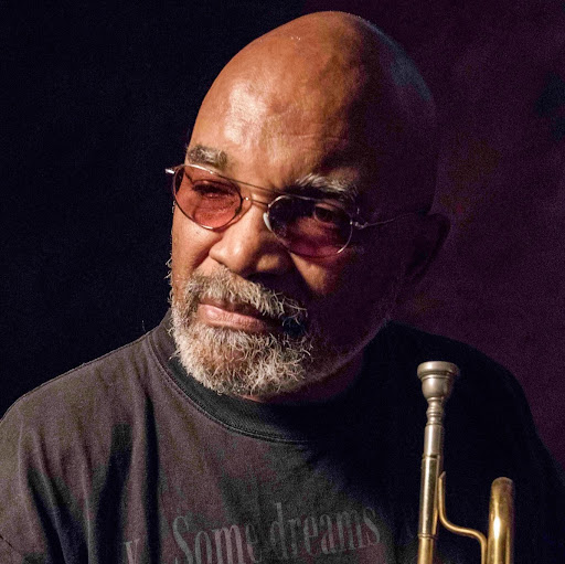Ernest Moore Photo 22