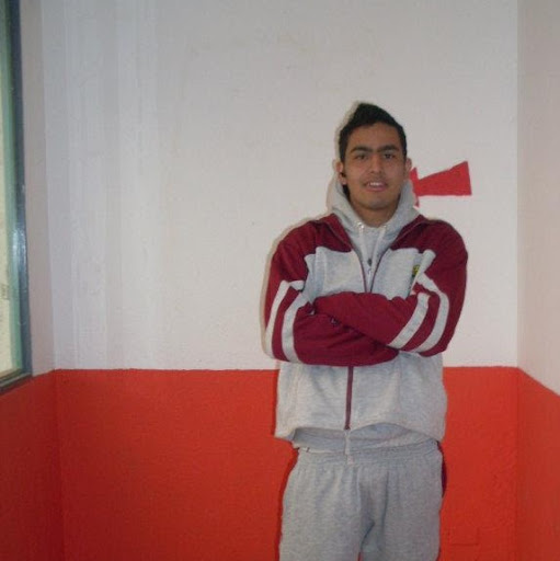 Daniel Yepes Photo 10