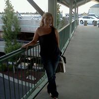 Kerrie Robinson Photo 13
