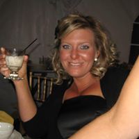Stephanie Kiley Photo 17