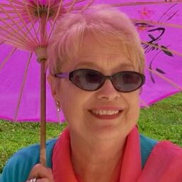 Suzanne Stratton Photo 8