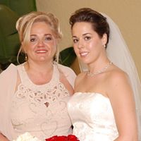 Linda Hardy Photo 21