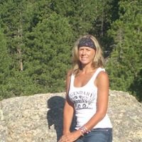 Julie Schilling Photo 12