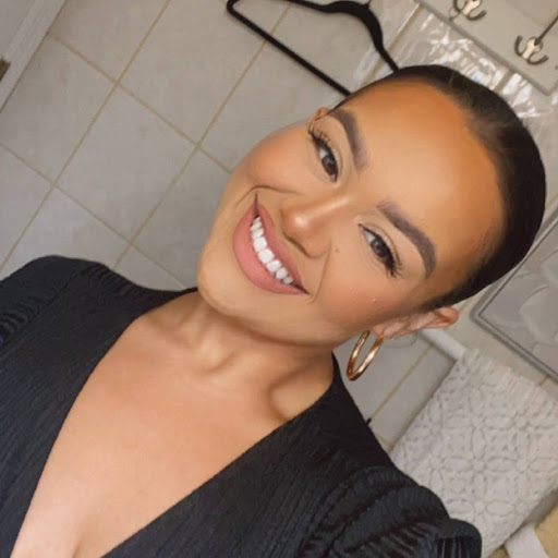 Samantha Martinez Photo 25