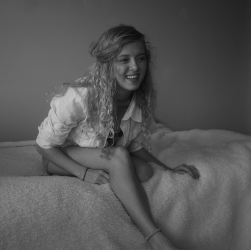 Tara Holder Photo 23