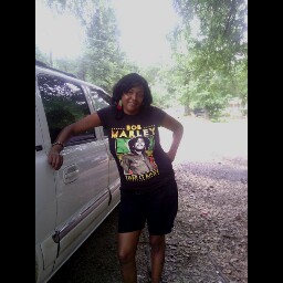 Lakeisha Robinson Photo 14