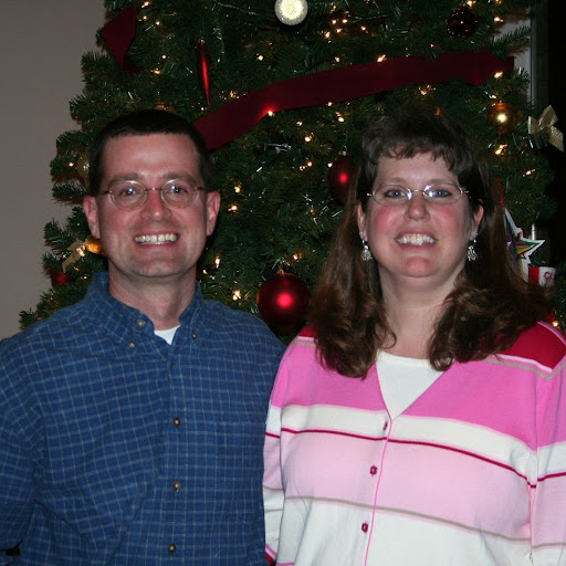 Stephanie Holley Photo 27