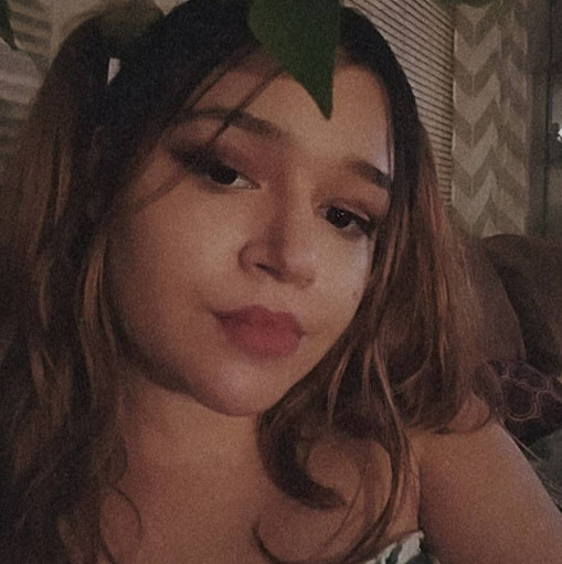 Julia Rivera Photo 4
