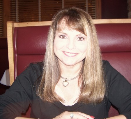 Linda Simmons Photo 22