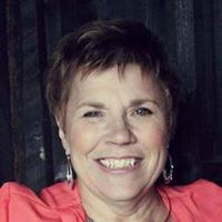 Lois Peterson Photo 24