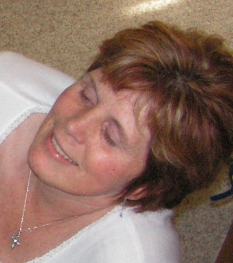 Cheryl Ingram Photo 35