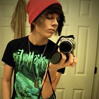 Dustin Moore Photo 18