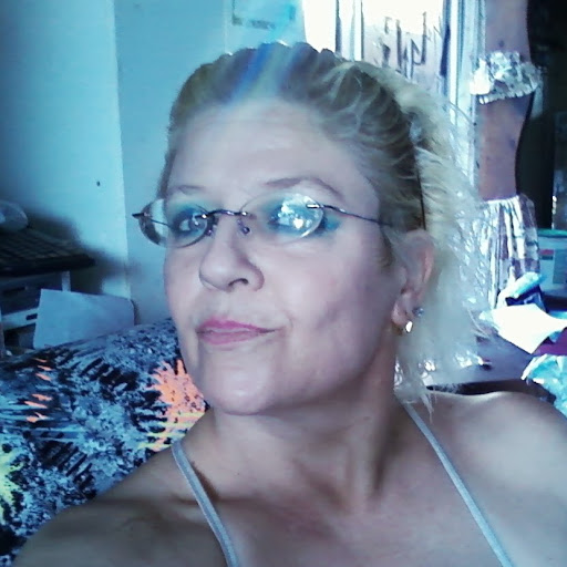 Sandra May Photo 8