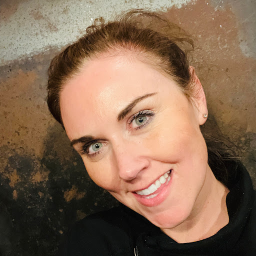 Kerri Morgan Photo 36