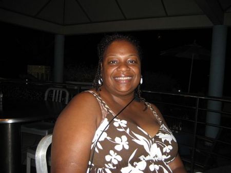 Debra Barnes Photo 29