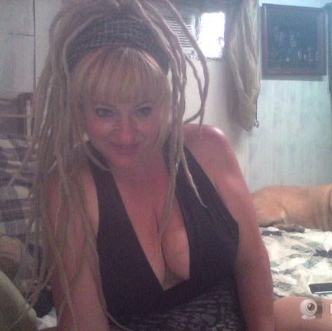 Carrie Yunker Photo 7