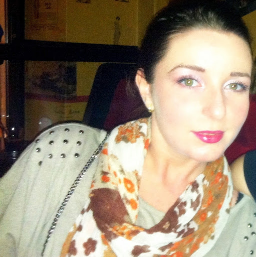 Andreea Constantin Photo 11