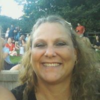 Debbie Brewer Photo 42