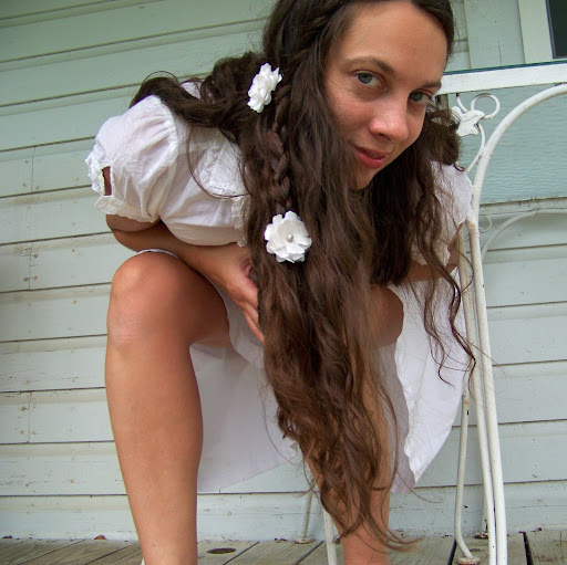 Michelle Dick Photo 19