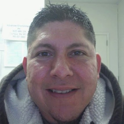 Robert Delacruz Photo 26
