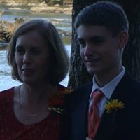 Julie Reinhart Photo 24