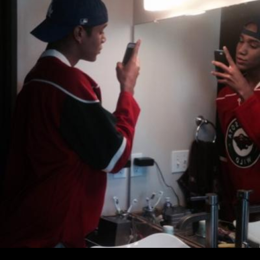 Robbie Anderson Photo 31