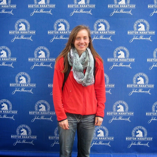 Laura Gould Photo 14